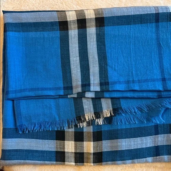 Burberry Classic Check Scarf - Cream, Black, and Red - Picture 3 of 6